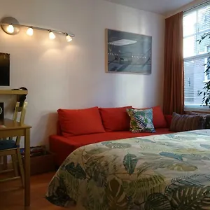 Roomolen Appartamento